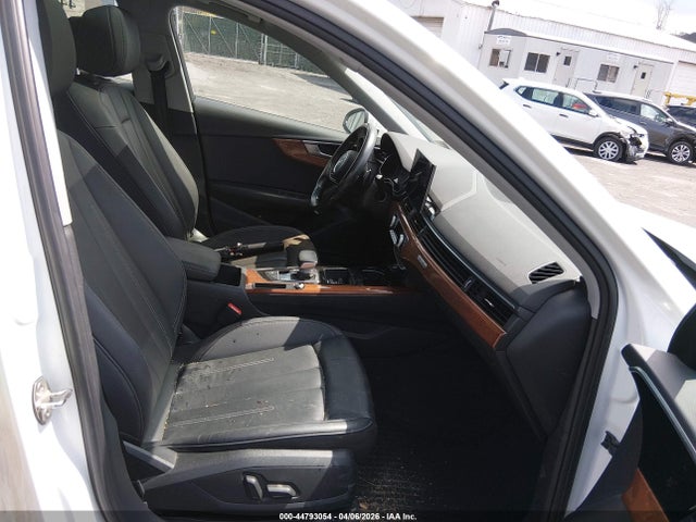 Продажа на аукционе авто 2022 Audi A4 Premium 40 Tfsi Quattro S Tronic, vin: WAUABAF44NN001626, номер лота: 44793054