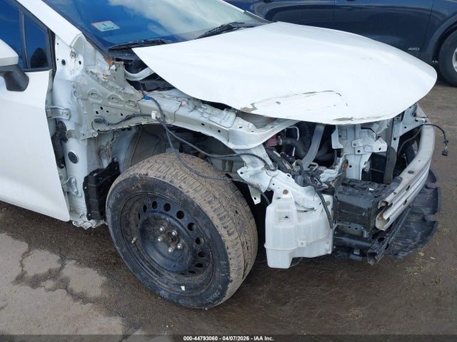Toyota COROLLA LE 2022 5YFEPMAE5NP272849 Image 18