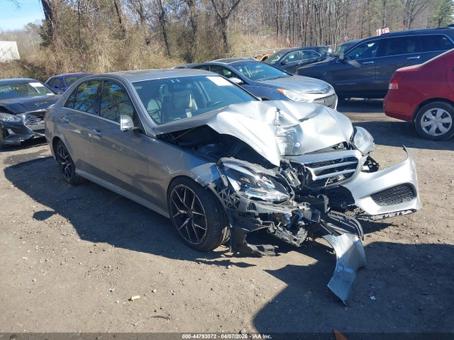 2015 MERCEDES-BENZ E 350 WDDHF8JB4FB140796