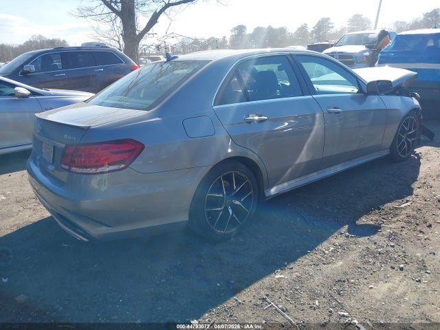 2015 MERCEDES-BENZ E 350 WDDHF8JB4FB140796 Photo 3