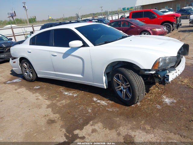 Продаж на аукціоні авто 2013 Dodge Charger Se, vin: 2C3CDXBG3DH637264, номер лоту: 44793074