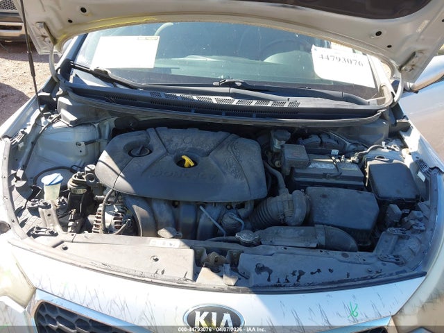 Auction sale of the 2016 Kia Forte Lx, vin: KNAFK4A67G5525047, lot number: 44793076