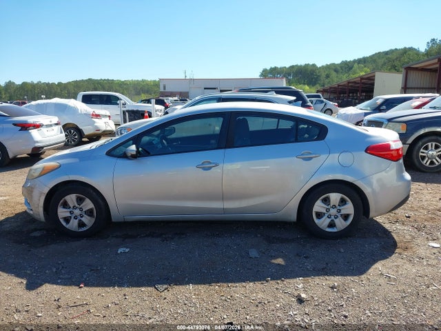 Auction sale of the 2016 Kia Forte Lx, vin: KNAFK4A67G5525047, lot number: 44793076