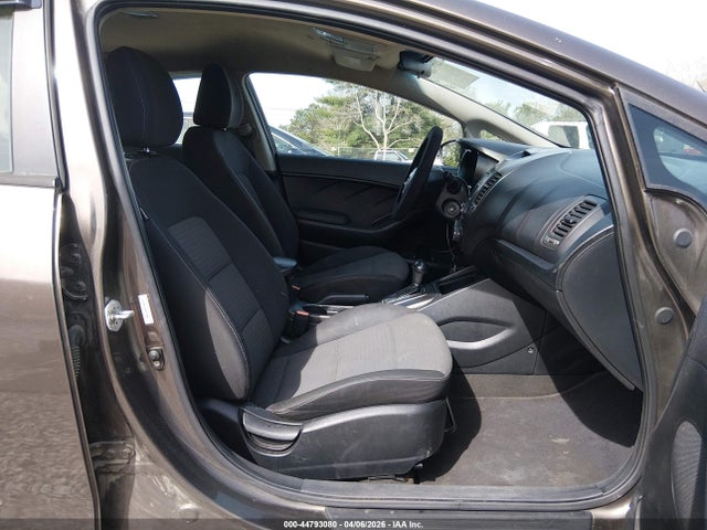 44793080 :رقم المزاد ، KNAFX4A62E5048722 vin ، 2014 Kia Forte Lx مزاد بيع