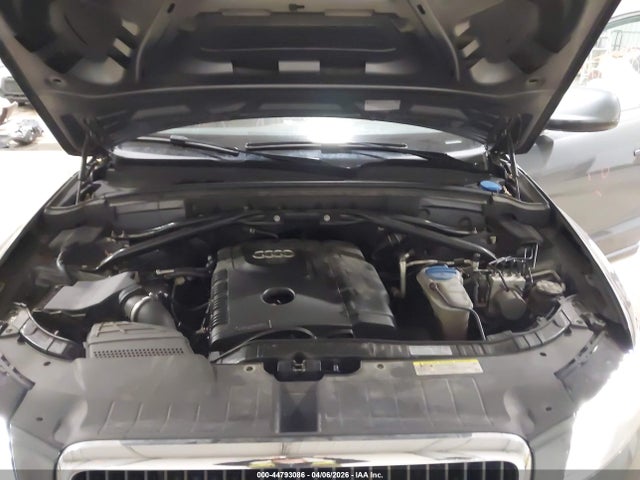 44793086 :رقم المزاد ، WA1LFAFP5CA129205 vin ، 2012 Audi Q5 2.0t Premium مزاد بيع