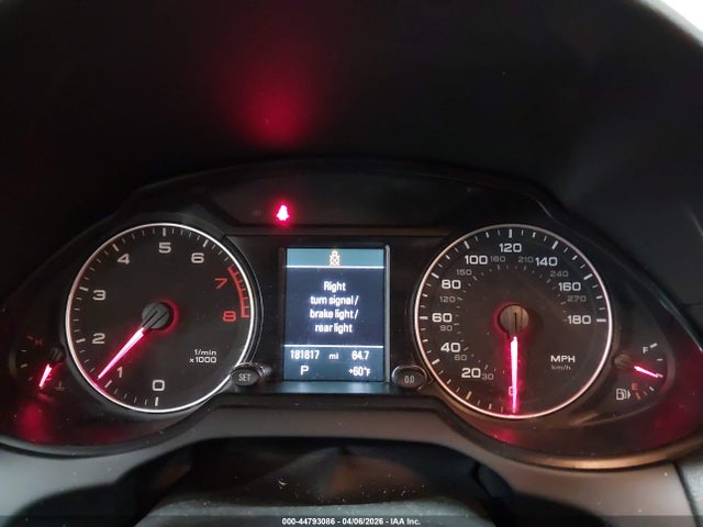 44793086 :رقم المزاد ، WA1LFAFP5CA129205 vin ، 2012 Audi Q5 2.0t Premium مزاد بيع