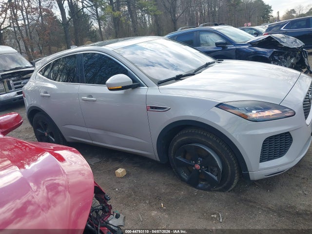 44793110 :رقم المزاد ، SADFT2GX8J1Z12794 vin ، 2018 Jaguar E-pace R-dynamic S مزاد بيع