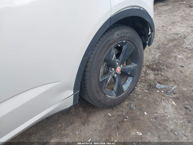 44793110 :رقم المزاد ، SADFT2GX8J1Z12794 vin ، 2018 Jaguar E-pace R-dynamic S مزاد بيع