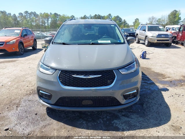 2C4RC1BG0NR152596 Chrysler Pacifica Touring L