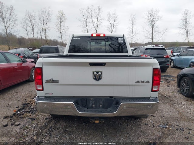 2018 Ram 1500 Big Horn  4x4 5'7 Box მანქანა იყიდება აუქციონზე, vin: 3C6RR7LG1JG254707, აუქციონის ნომერი: 44793122