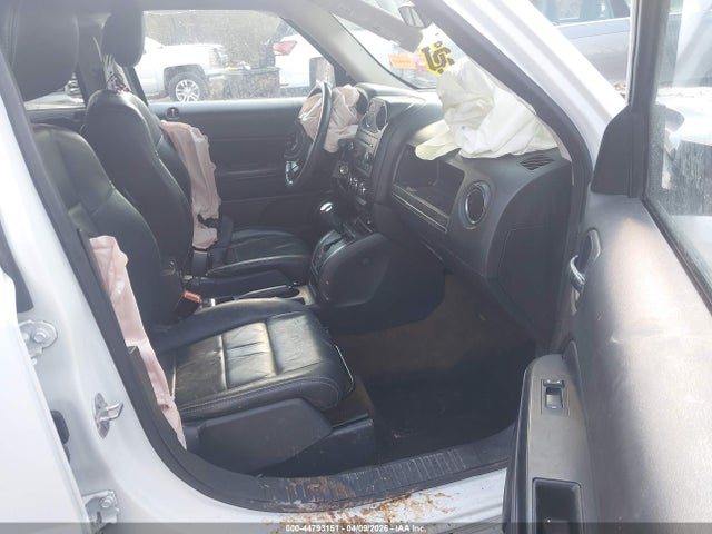 Продаж на аукціоні авто 2016 Jeep Patriot High Altitude Edition, vin: 1C4NJRFB4GD695442, номер лоту: 44793151