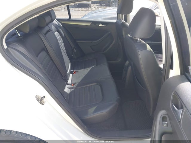 Aukcja sprzedaży 2013 Volkswagen Jetta 2.5l Sel, vin: 3VWLX7AJ9DM405136, numer aukcji: 44793155