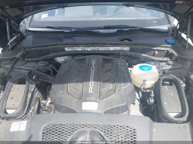2018 PORSCHE MACAN WP1AB2A58JLB39313 Photo 9