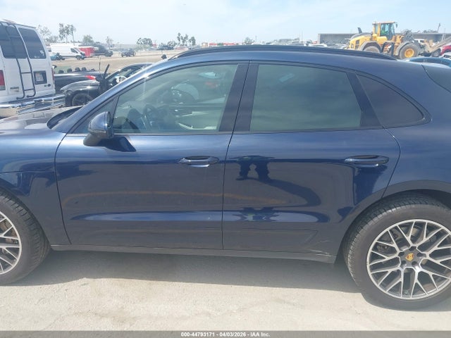 WP1AB2A58JLB39313 Porsche MACAN S