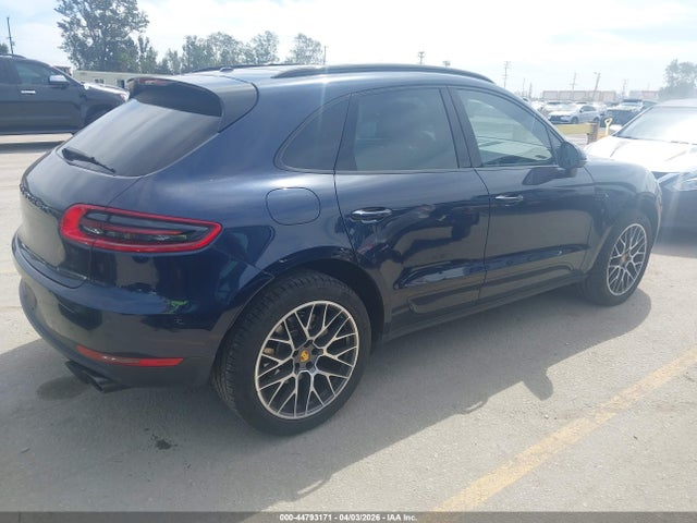 2018 PORSCHE MACAN WP1AB2A58JLB39313 Photo 3
