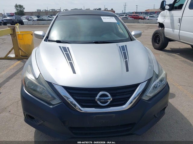 1N4AL3AP8HN346066 Nissan Altima 2.5 Sr