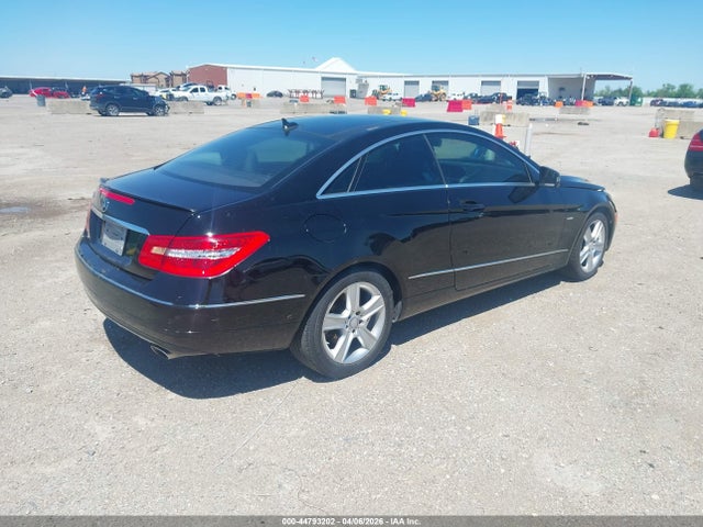 44793202 :رقم المزاد ، WDDKJ5KB7CF134464 vin ، 2012 Mercedes-benz E 350 مزاد بيع