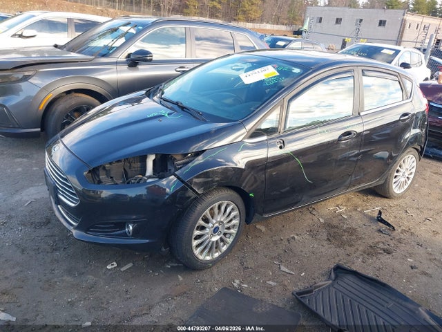 Ford Fiesta Titanium 2014 3FADP4FJ8EM232313 Image 2