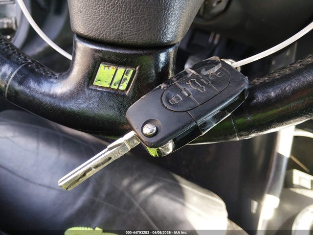 44793253 :رقم المزاد ، TRUSC28N711004382 vin ، 2001 Audi Tt مزاد بيع