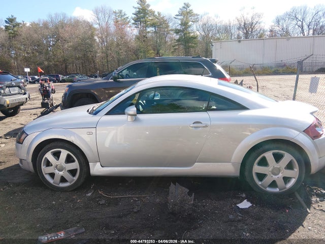 44793253 :رقم المزاد ، TRUSC28N711004382 vin ، 2001 Audi Tt مزاد بيع