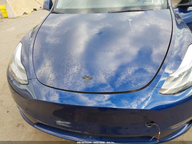 44793260 :رقم المزاد ، 7SAYGDEEXPF845978 vin ، 2023 Tesla Model Y مزاد بيع