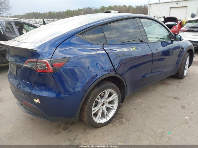 44793260 :رقم المزاد ، 7SAYGDEEXPF845978 vin ، 2023 Tesla Model Y مزاد بيع