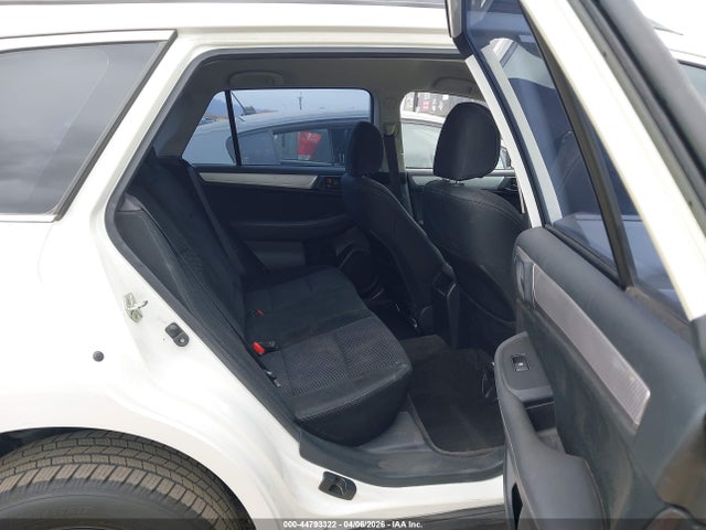 2015 Subaru Outback 2.5i მანქანა იყიდება აუქციონზე, vin: 4S4BSAAC2F3255253, აუქციონის ნომერი: 44793322