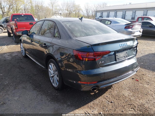 2018 Audi A4 2.0t Premium/2.0t Tech Premium მანქანა იყიდება აუქციონზე, vin: WAUDNAF4XJN018090, აუქციონის ნომერი: 44793326