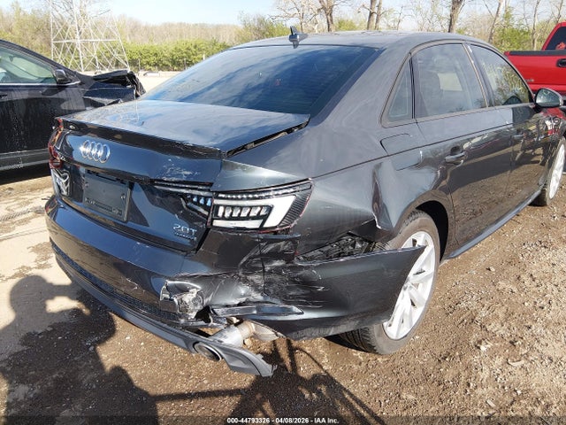 2018 Audi A4 2.0t Premium/2.0t Tech Premium მანქანა იყიდება აუქციონზე, vin: WAUDNAF4XJN018090, აუქციონის ნომერი: 44793326