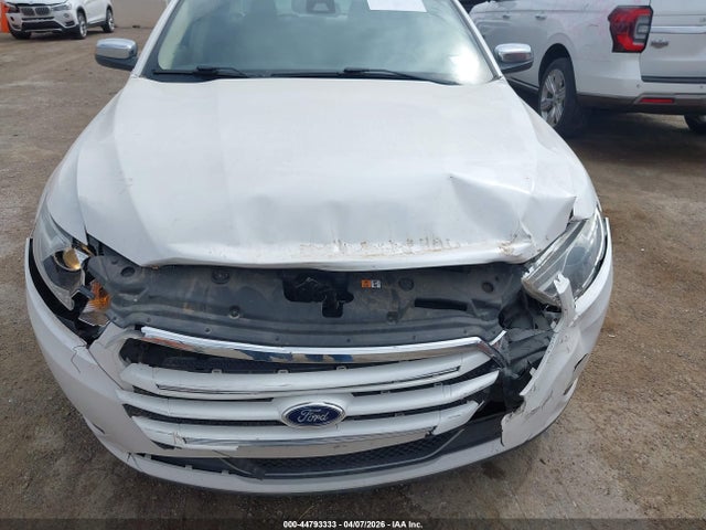 2015 Ford Taurus Limited მანქანა იყიდება აუქციონზე, vin: 1FAHP2F8XFG207752, აუქციონის ნომერი: 44793333