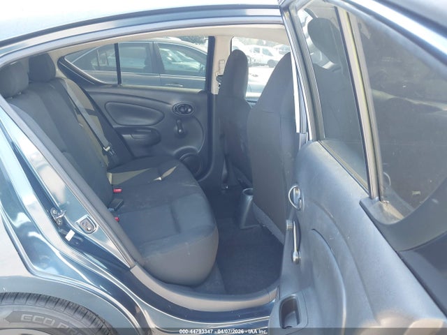 Nissan Versa 1.6 S 2017 3N1CN7AP5HL846046 Image 8