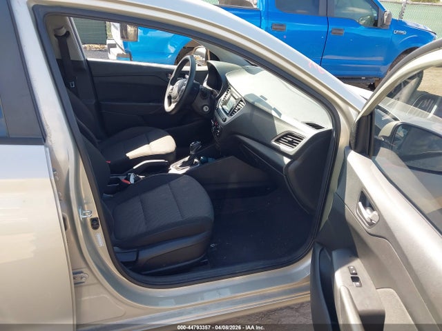 3KPC24A35KE083636 Hyundai ACCENT SE