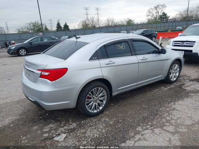 Aukcja sprzedaży 2011 Chrysler 200 Touring, vin: 1C3BC1FB2BN555556, numer aukcji: 44793380