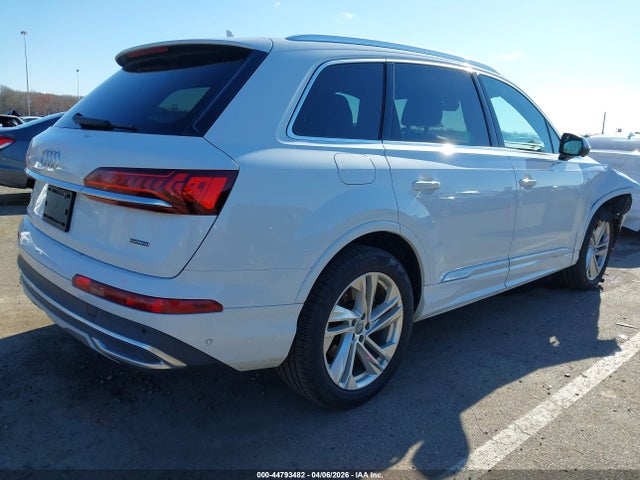 44793482 :رقم المزاد ، WA1LJAF75MD011685 vin ، 2021 Audi Q7 Premium Plus 45 Tfsi Quattro Tiptronic مزاد بيع