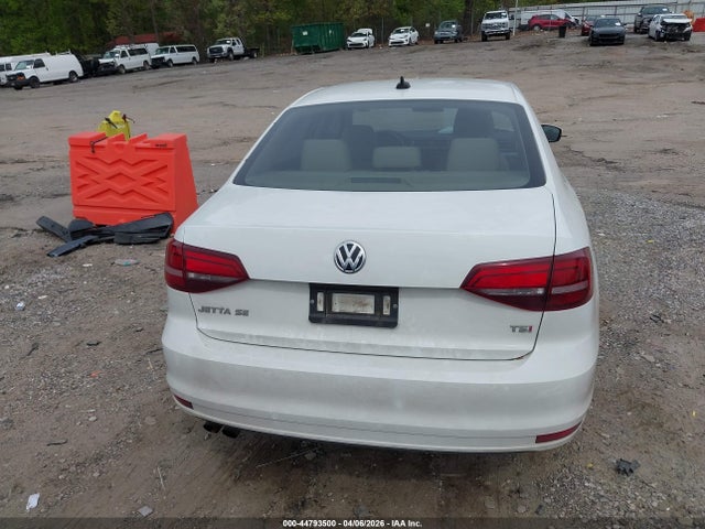 2017 Volkswagen Jetta 1.4t Se მანქანა იყიდება აუქციონზე, vin: 3VWB67AJ6HM277071, აუქციონის ნომერი: 44793500