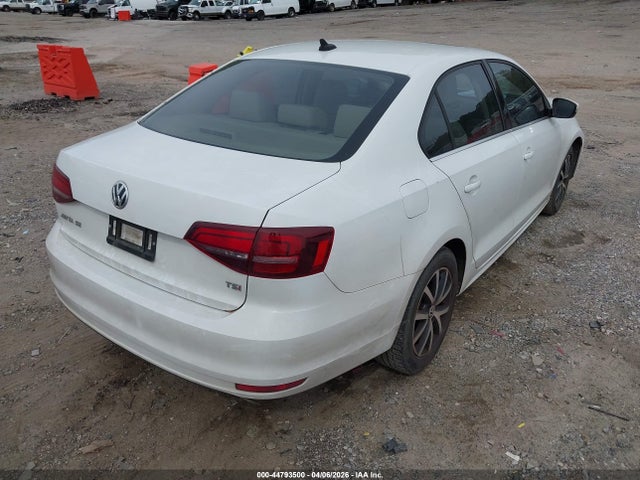 2017 Volkswagen Jetta 1.4t Se მანქანა იყიდება აუქციონზე, vin: 3VWB67AJ6HM277071, აუქციონის ნომერი: 44793500