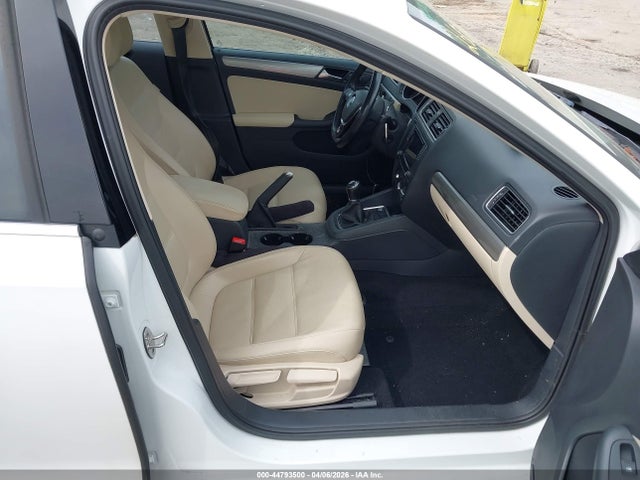 2017 Volkswagen Jetta 1.4t Se მანქანა იყიდება აუქციონზე, vin: 3VWB67AJ6HM277071, აუქციონის ნომერი: 44793500