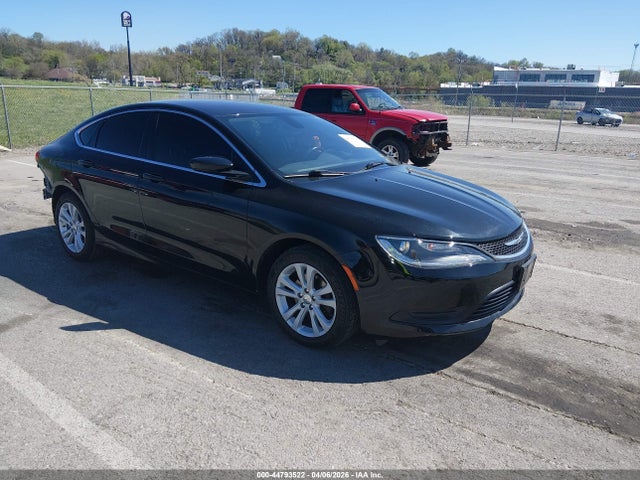 44793522 :رقم المزاد ، 1C3CCCFB4HN511292 vin ، 2017 Chrysler 200 Touring مزاد بيع