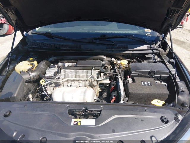 44793522 :رقم المزاد ، 1C3CCCFB4HN511292 vin ، 2017 Chrysler 200 Touring مزاد بيع