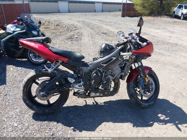 44793539 :رقم المزاد ، JYARJ06E67A036069 vin ، 2007 Yamaha Yzfr6 S مزاد بيع