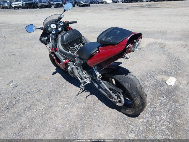 44793539 :رقم المزاد ، JYARJ06E67A036069 vin ، 2007 Yamaha Yzfr6 S مزاد بيع