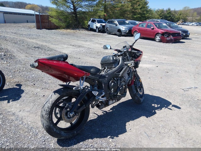 44793539 :رقم المزاد ، JYARJ06E67A036069 vin ، 2007 Yamaha Yzfr6 S مزاد بيع