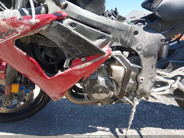 44793539 :رقم المزاد ، JYARJ06E67A036069 vin ، 2007 Yamaha Yzfr6 S مزاد بيع