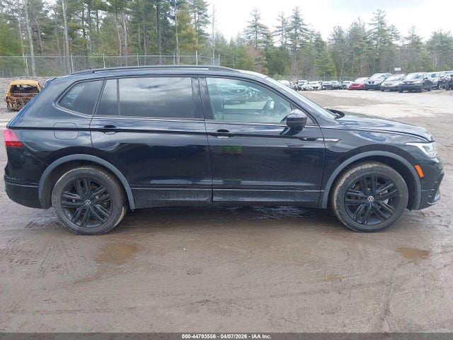 Aukcja sprzedaży 2022 Volkswagen Tiguan 2.0t Se R-line Black, vin: 3VV8B7AX3NM054125, numer aukcji: 44793556