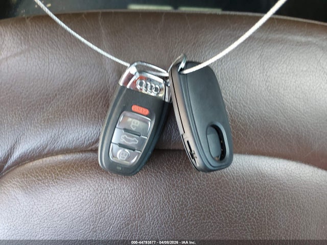 44793577 :رقم المزاد ، WAUEFAFLXFN039554 vin ، 2015 Audi A4 2.0t Premium مزاد بيع