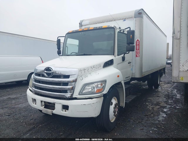 44793589 :رقم المزاد ، 5PVNV8JT7C4S52310 vin ، 2012 Hino 338 مزاد بيع