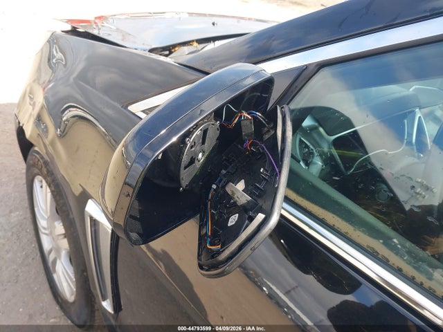 Продаж на аукціоні авто 2015 Cadillac Srx Luxury Collection, vin: 3GYFNBE3XFS641713, номер лоту: 44793599