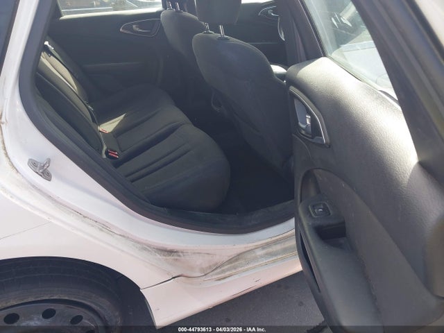 Aukcja sprzedaży 2015 Chrysler 200 Limited, vin: 1C3CCCAB4FN617410, numer aukcji: 44793613