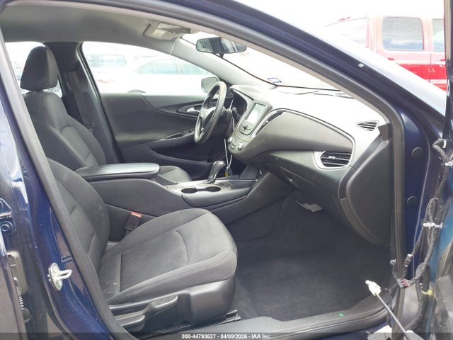 Продажа на аукционе авто 2016 Chevrolet Malibu 1lt, vin: 1G1ZE5ST0GF301686, номер лота: 44793627