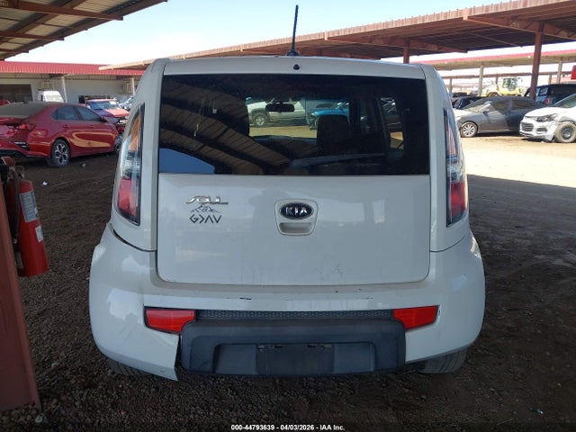 Продажа на аукционе авто 2011 Kia Soul +, vin: KNDJT2A22B7720028, номер лота: 44793639